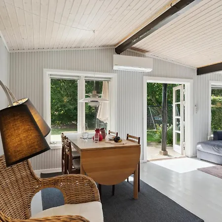 Holiday home Gorgeous In With Kitchen *